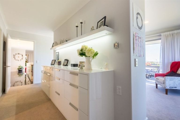 Photo of property in 66 Suncrest Drive, Tasman, Upper Moutere, 7173