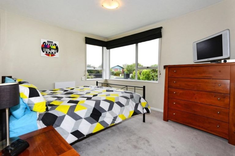 Photo of property in 8 Birdling Place, Halswell, Christchurch, 8025