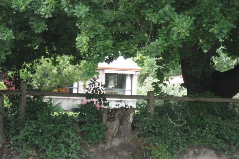 Photo of property in 150 Bridle Path Road, Heathcote Valley, Christchurch, 8022