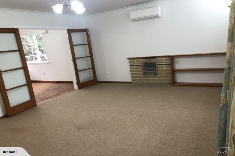 Photo of property in 2/54 Kings Crescent, Hutt Central, Lower Hutt, 5010