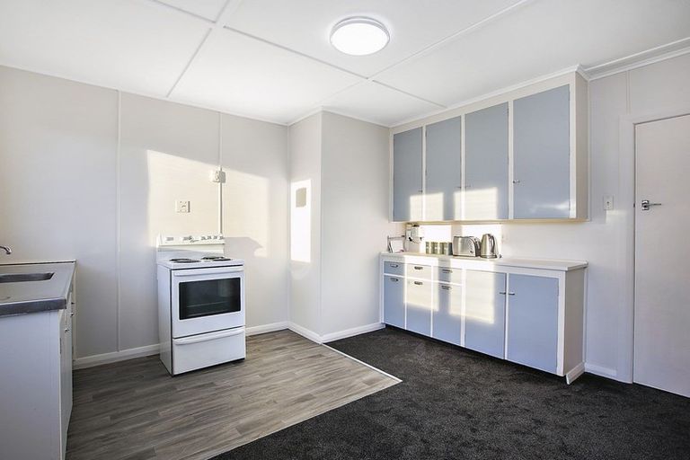 Photo of property in 6 Allen Road, Green Island, Dunedin, 9018