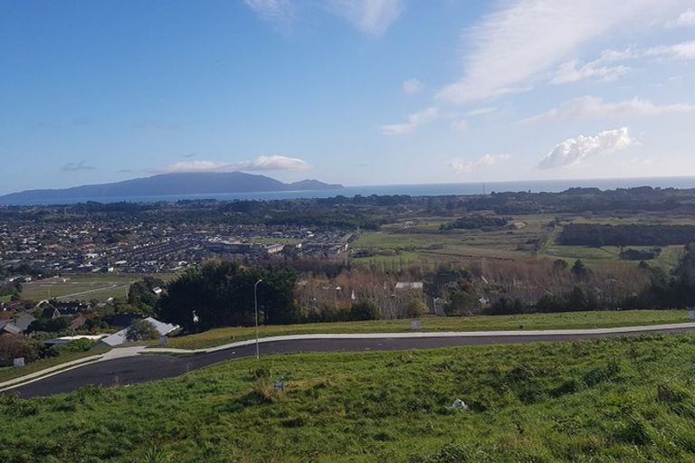 Photo of property in 22 Wilson Way, Waikanae, 5036