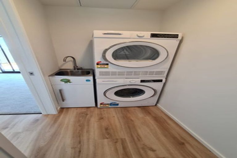 Photo of property in 21 Pipi Place, Levin, 5510