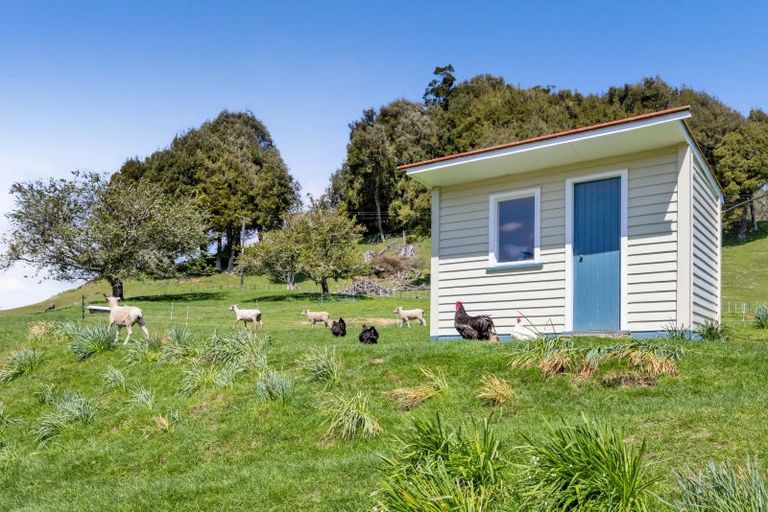 Photo of property in 198 Brewer Road, Strathmore, Stratford, 4392