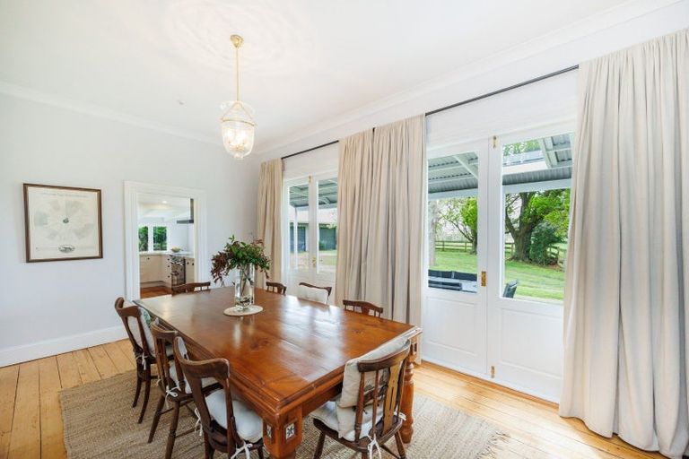 Photo of property in 11 Lawton Road, Feilding, 4775