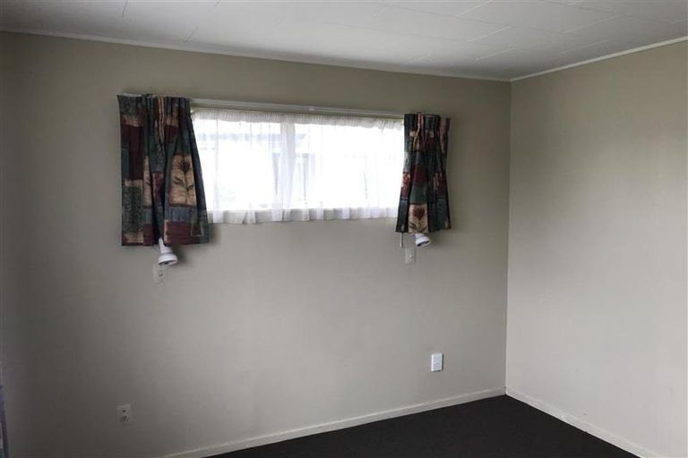 Photo of property in 1/31 Birkenhead Crescent, Flaxmere, Hastings, 4120