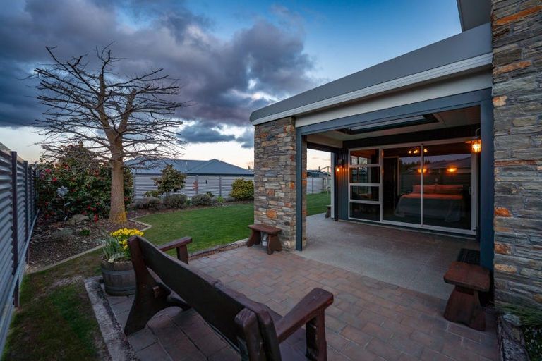 Photo of property in 31 Rhoboro Road, Twizel, 7901