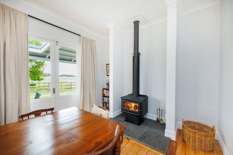 Photo of property in 11 Lawton Road, Feilding, 4775