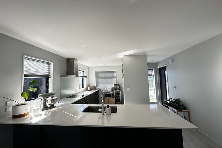 Photo of property in 13 Lazarus Lane, Halswell, Christchurch, 8025