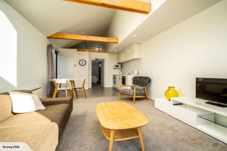 Photo of property in 1036i Colombo Street, St Albans, Christchurch, 8014