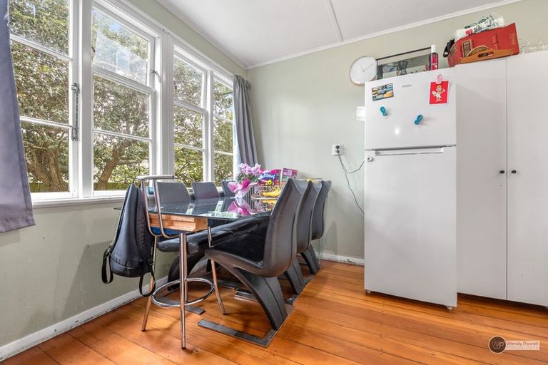 Photo of property in 1248 High Street, Taita, Lower Hutt, 5011