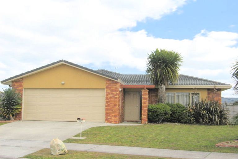 Photo of property in 14 Clydesdale Close, Papamoa Beach, Papamoa, 3118