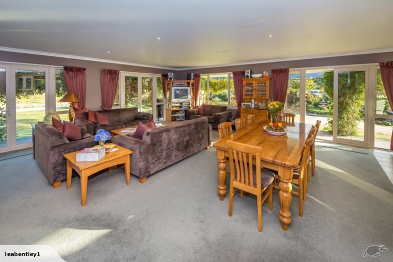 Photo of property in Misty Peaks B And B, 105 Cook Flat Road, Fox Glacier, 7886