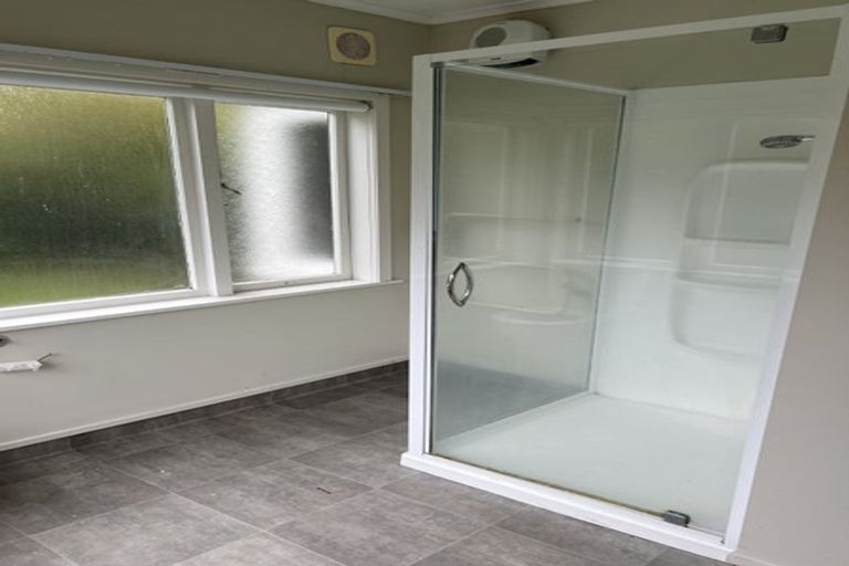 Photo of property in 87 Quadrant Road, Onehunga, Auckland, 1061