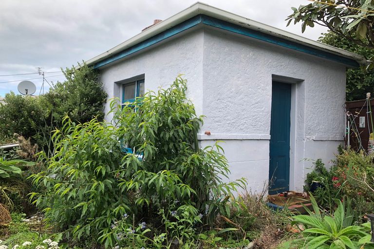 Photo of property in 92 Carroll Street, Dunedin Central, Dunedin, 9016