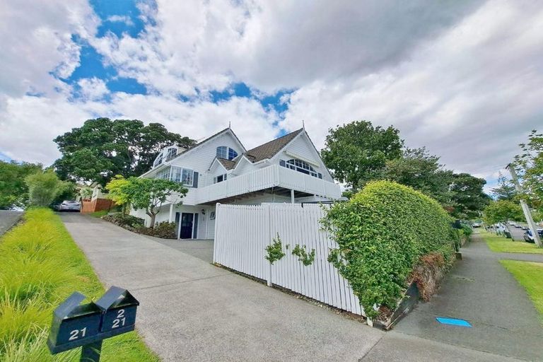 Photo of property in 2/21 Kelvin Road, Remuera, Auckland, 1050