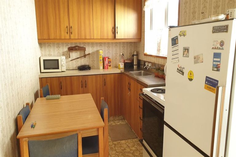 Photo of property in 1/16 Grey Road, Timaru, 7910