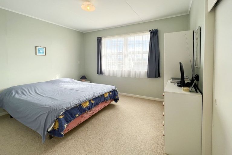Photo of property in 2 Davidson Crescent, Pahiatua, 4910