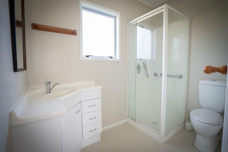 Photo of property in 37 Shoemaker Road, Waipu, 0510