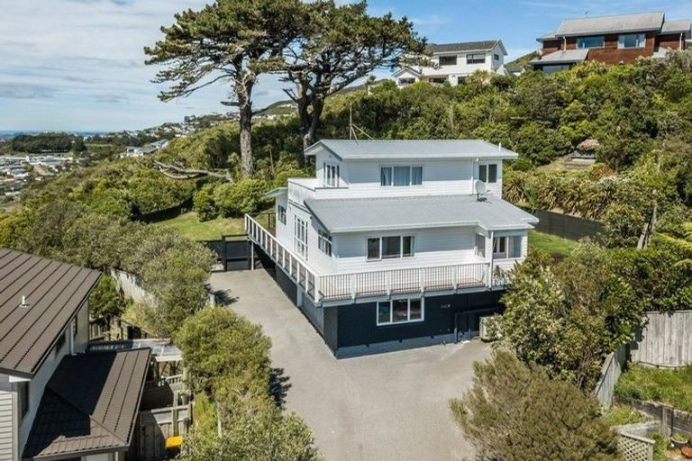 Photo of property in 12 Tolhurst Street, Johnsonville, Wellington, 6037