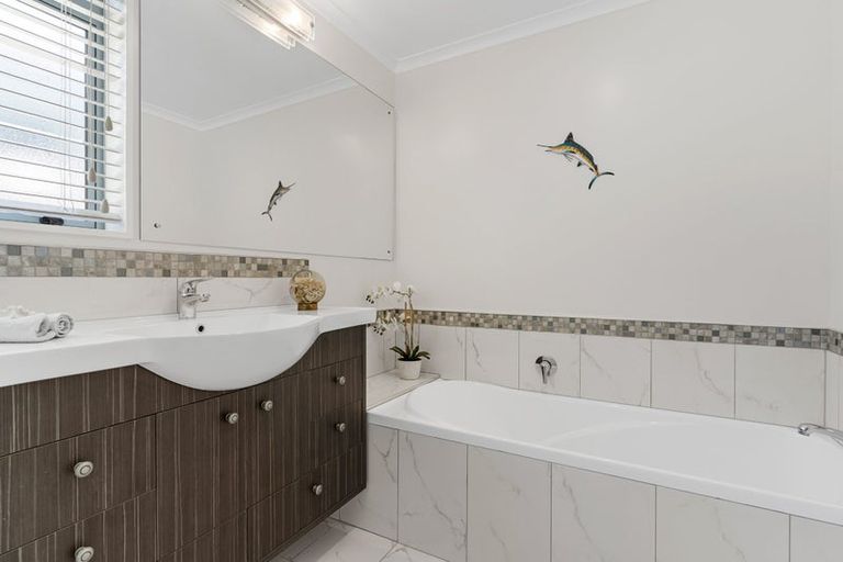 Photo of property in 503 Waterways Parade, Pauanui, Hikuai, 3579