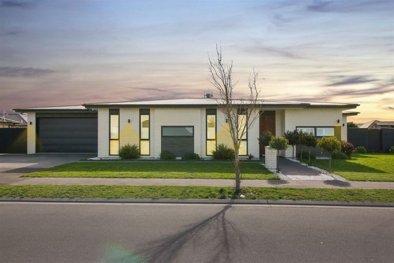 Photo of property in 70 Granite Drive, Rolleston, 7614