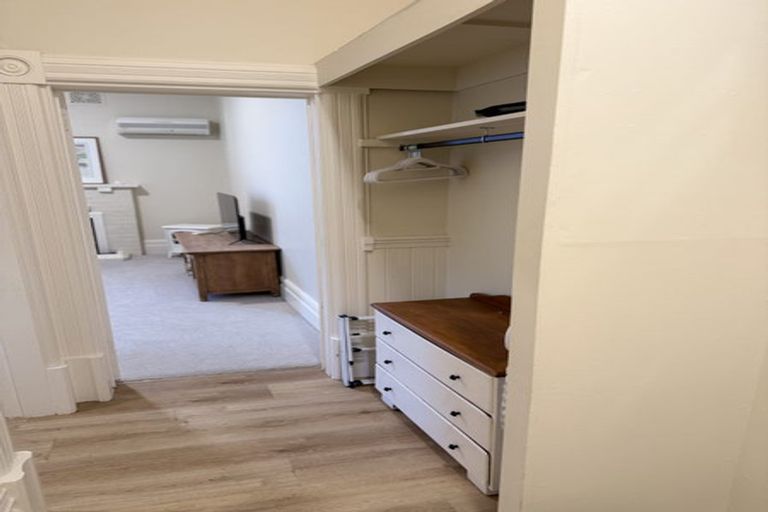Photo of property in 60 Royal Terrace, Dunedin Central, Dunedin, 9016