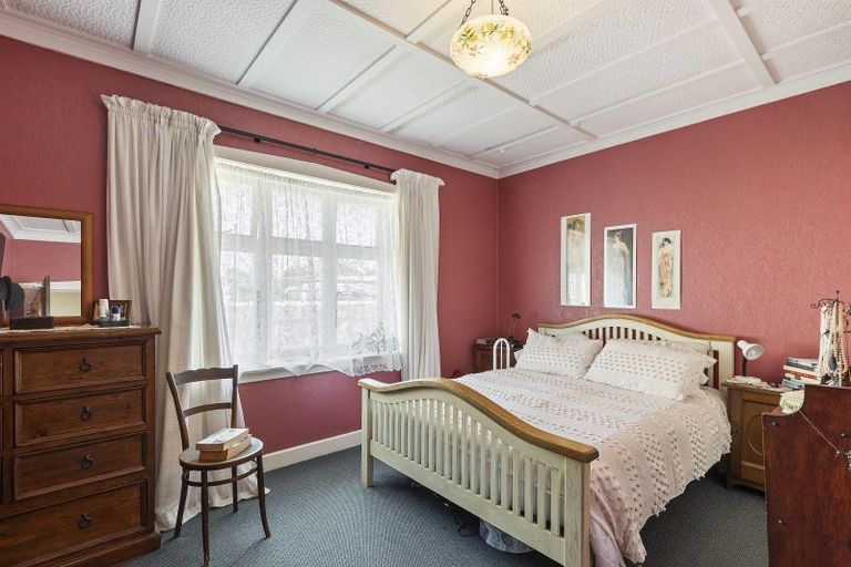 Photo of property in 34 Aubrey Street, New Plymouth, 4310