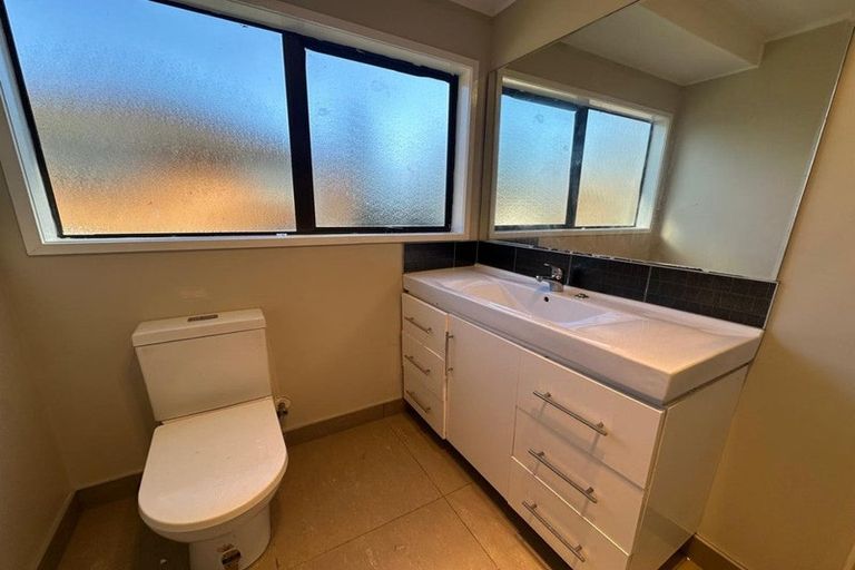 Photo of property in 11 Muirfield Street, Wattle Downs, Auckland, 2103