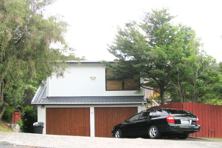 Photo of property in 10 Penny Lane, Silverstream, Upper Hutt, 5019