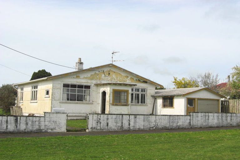 Photo of property in 26 Seymour Street, Waitara, 4320