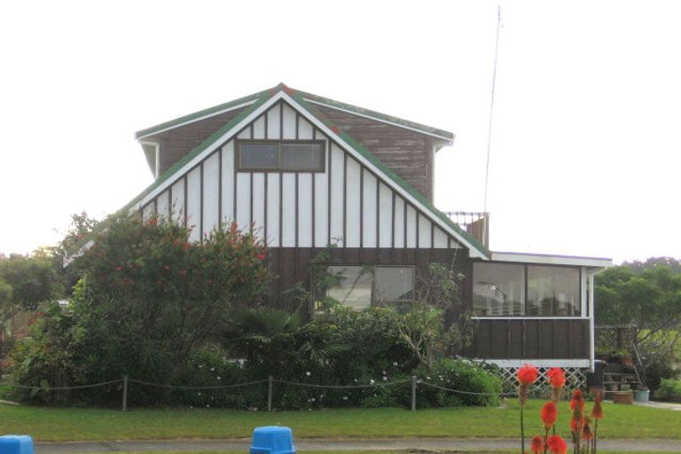 Photo of property in 22 Te Kapa Place, Snells Beach, 0920