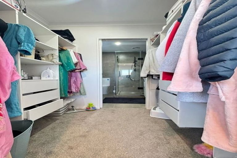 Photo of property in 31b Hill Crescent, Papakura, 2110