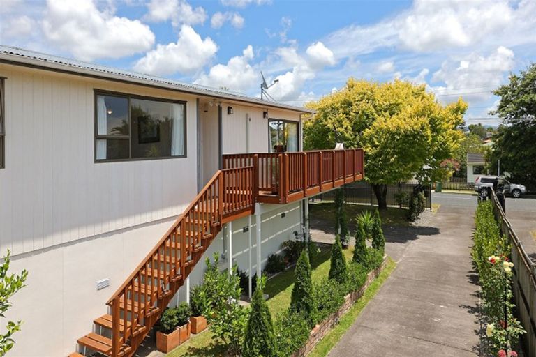 Photo of property in 1/56 Woodglen Road, Glen Eden, Auckland, 0602