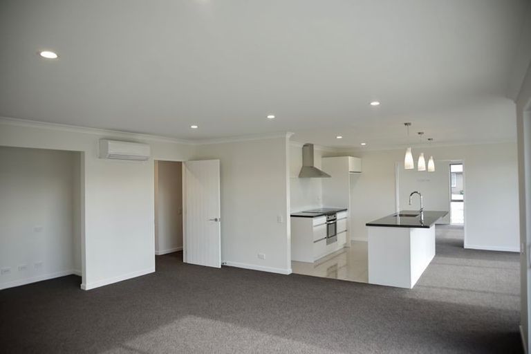 Photo of property in 13 Wakeman Way, Kaiapoi, 7630