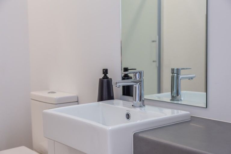 Photo of property in 6/283 Brougham Street, Sydenham, Christchurch, 8023