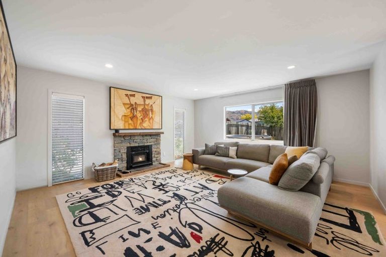 Photo of property in 1 Elizabeth Place, Clyde, 9330