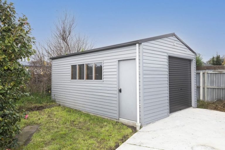 Photo of property in 28 Westcott Street, Dallington, Christchurch, 8061