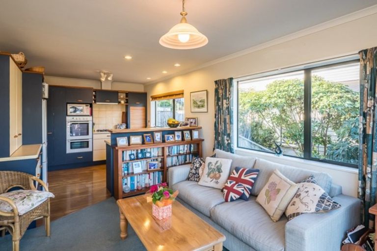 Photo of property in 131 Weggery Drive, Waikanae Beach, Waikanae, 5036