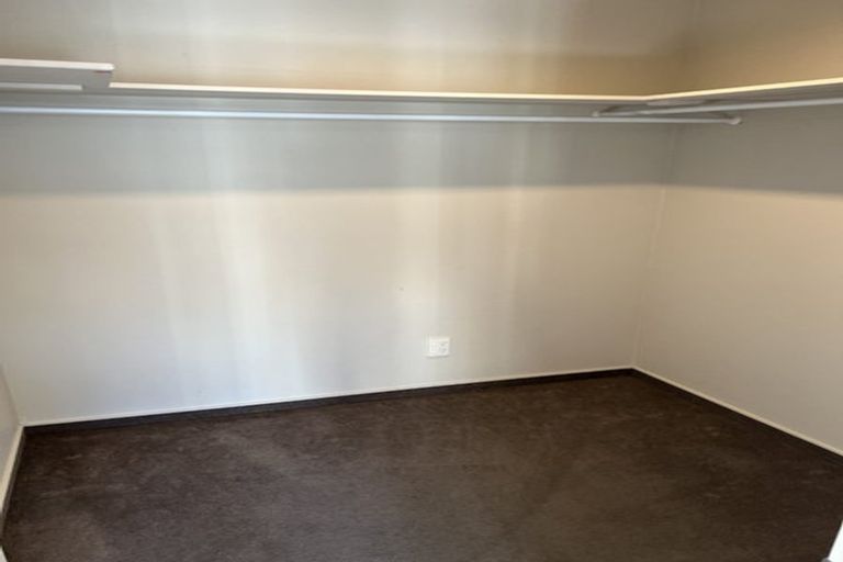 Photo of property in 51 Gandalf Crescent, Paraparaumu, 5032