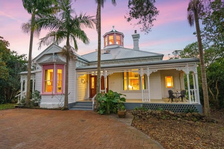 Photo of property in 7 Tuatara Drive, Te Kamo, Whangarei, 0112