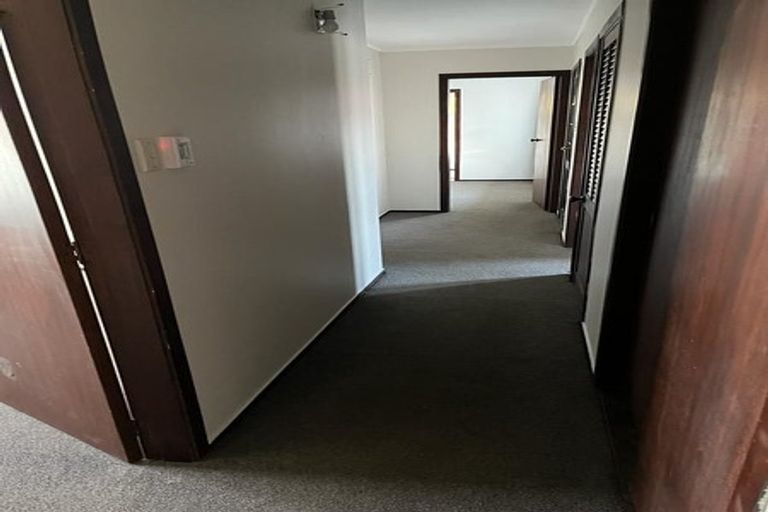 Photo of property in 267 Karori Road, Karori, Wellington, 6012