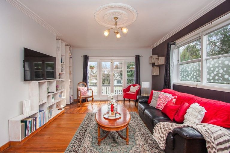 Photo of property in 4 Walnut Place, Owhata, Rotorua, 3010