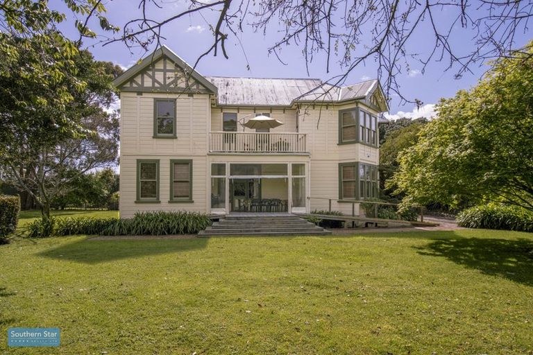 Photo of property in 6 Addington Road, Otaki, 5581