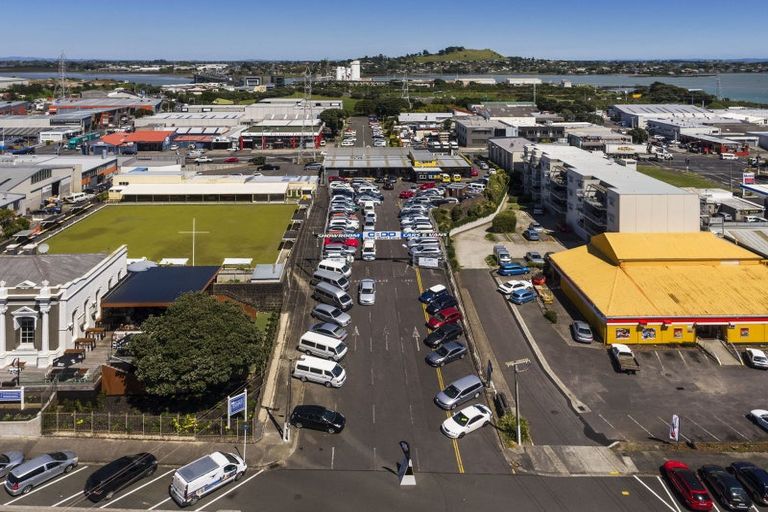 Photo of property in 28 Pat Kingi Drive, Te Kauwhata, 3710