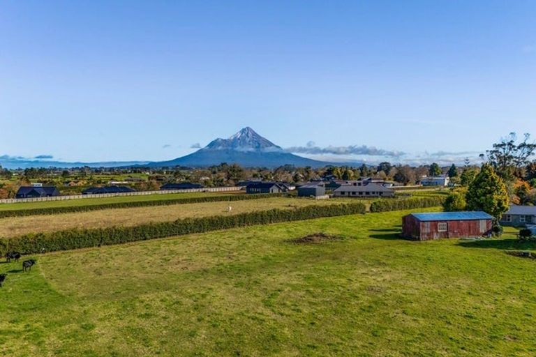 Photo of property in 53 Warwick Road, Stratford, 4332