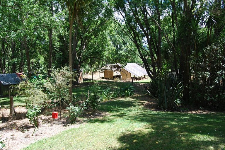 Photo of property in 99a Settlement Road, Kaiwaka, 0573
