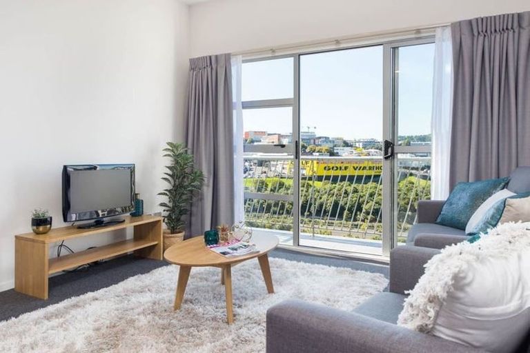Photo of property in 2a/6 Winchester Street, Grey Lynn, Auckland, 1010