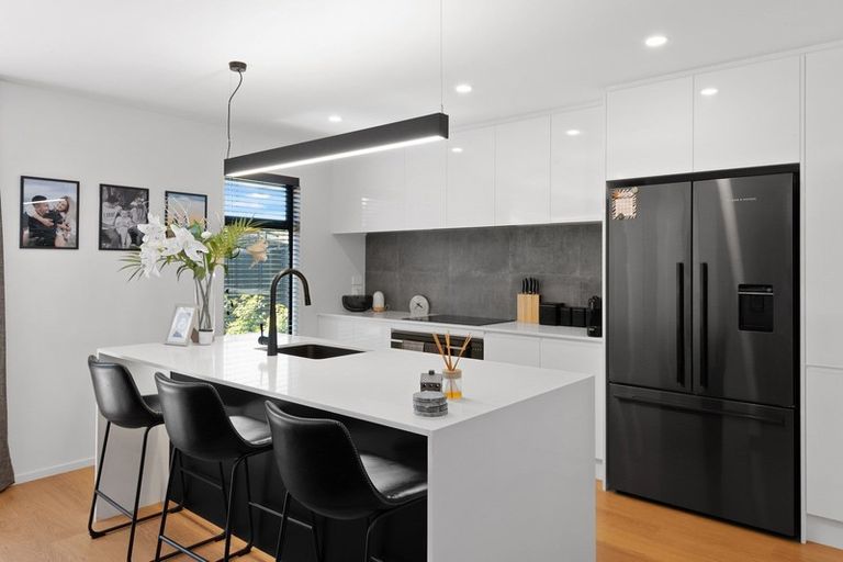 Photo of property in 19 Henrietta Street, Marshland, Christchurch, 8083