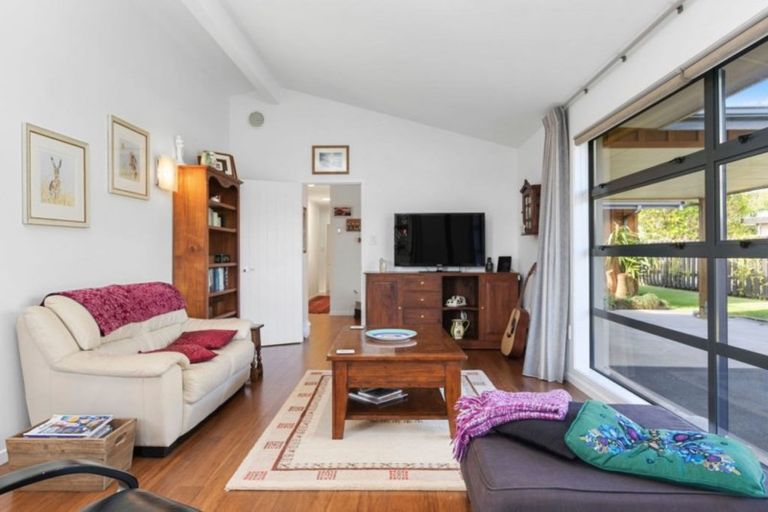 Photo of property in 64 Manuwai Drive, Matua, Tauranga, 3110
